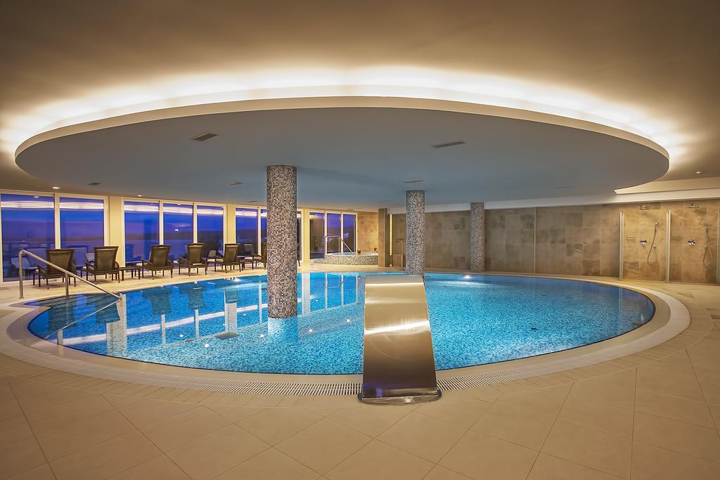 Spa&Wellness Hotel Pinia Malinska Esterno foto