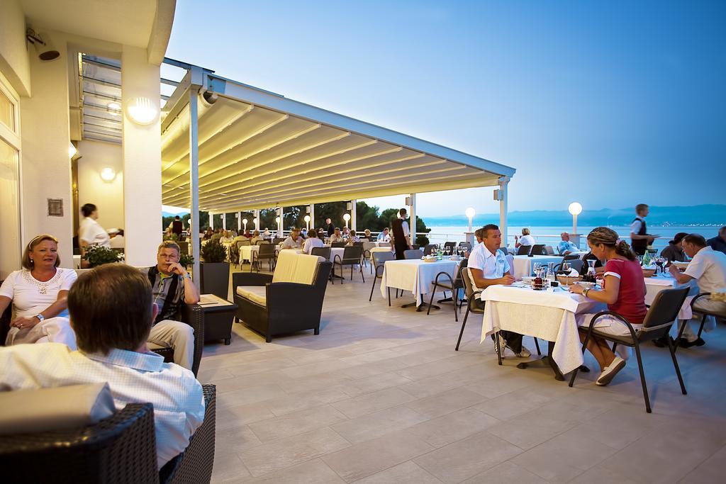 Spa&Wellness Hotel Pinia Malinska Esterno foto