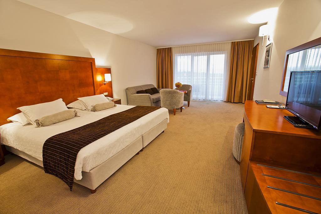 Spa&Wellness Hotel Pinia Malinska Camera foto