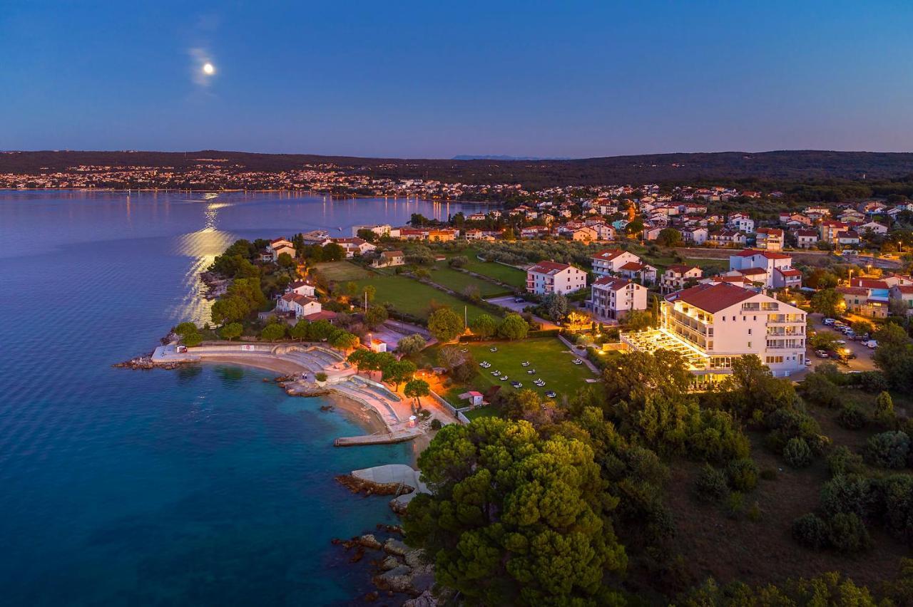 Spa&Wellness Hotel Pinia Malinska Esterno foto